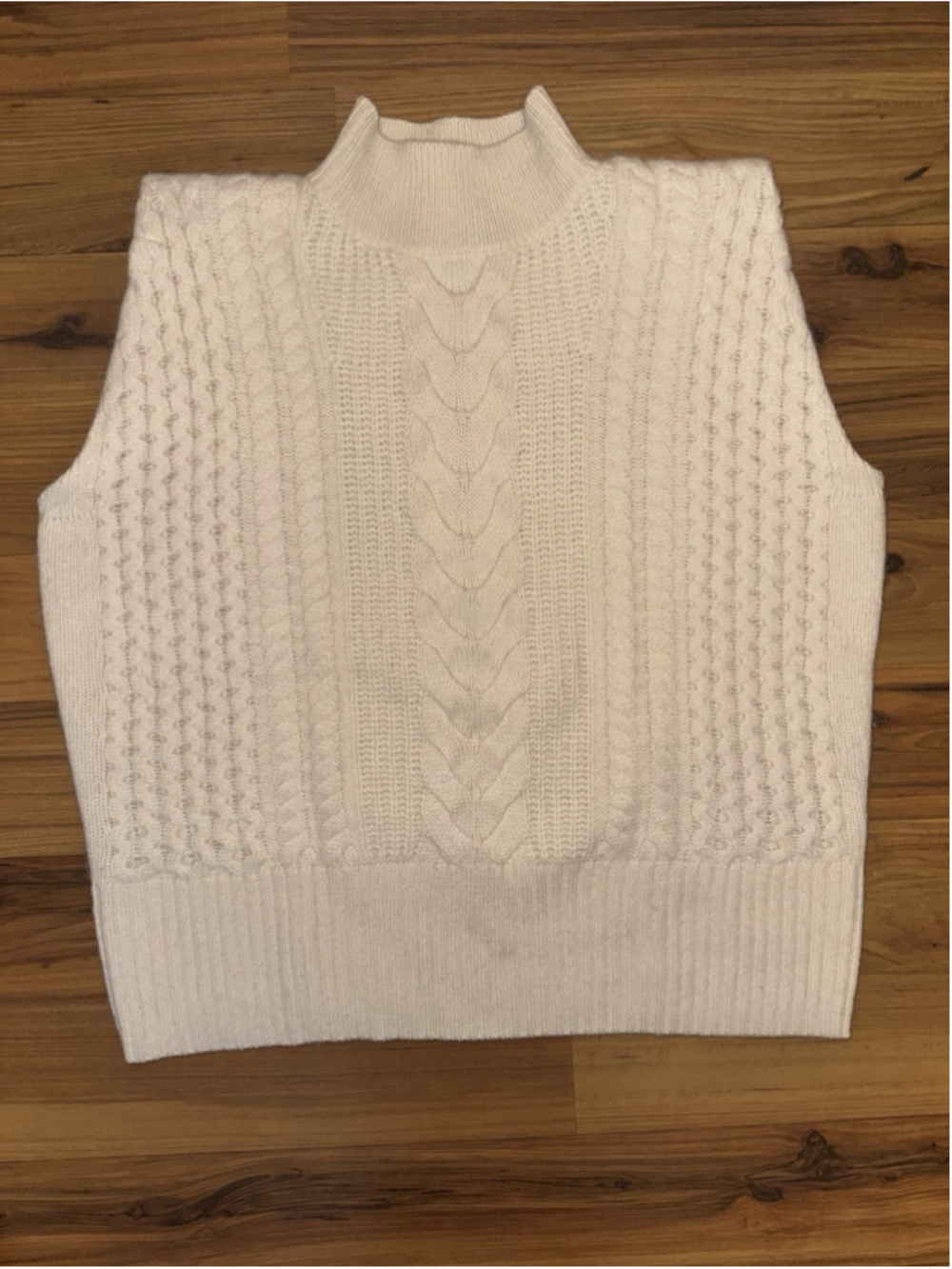 Banana Republic Cashmere Cable Knit Sweater Vest Cream Mock Neck XS Coastal Luxe - Picture 10 of 10